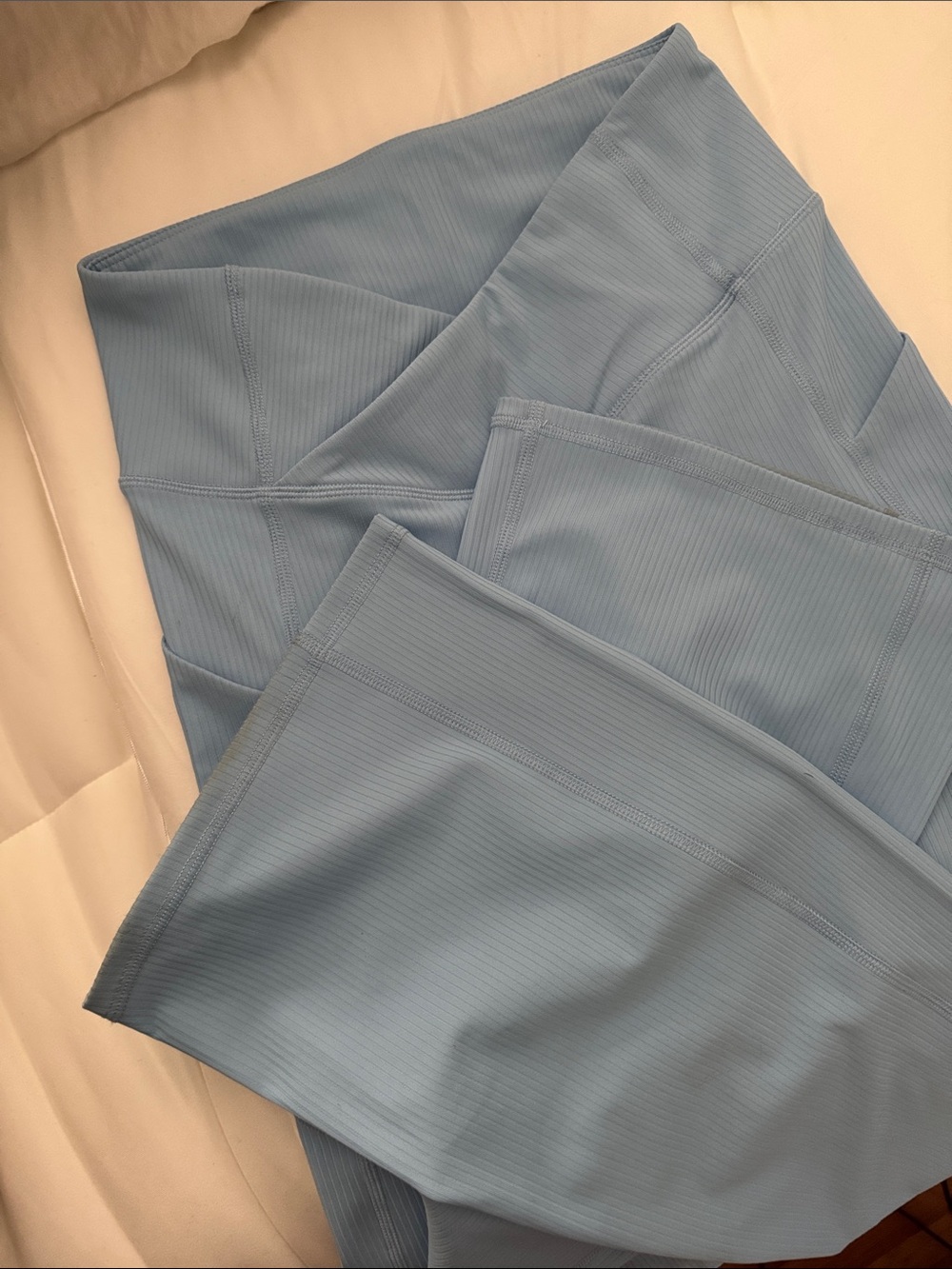High-Waist Light Blue Ribbed Leggings